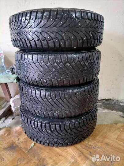 Продам колеса от Audi Q3