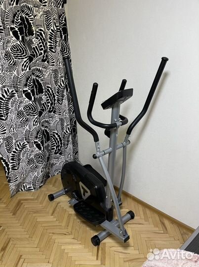 Эллипсоидный тренажер Torneo