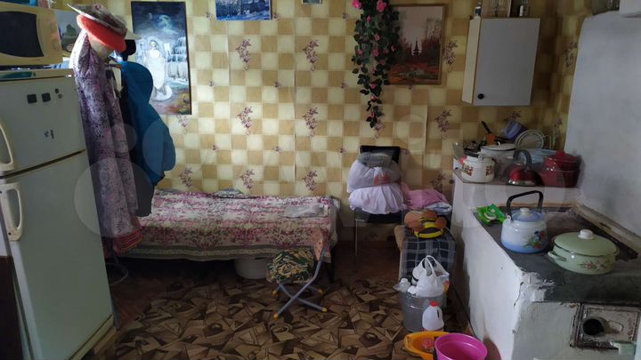 Дом 40 м² на участке 50 сот.