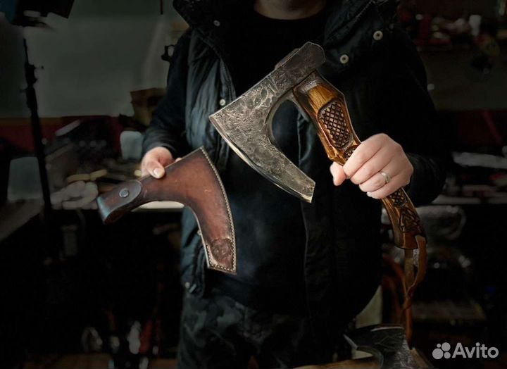 Топор ручной работы кованый