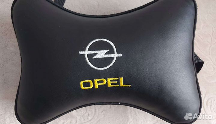 Автомобильная подушка