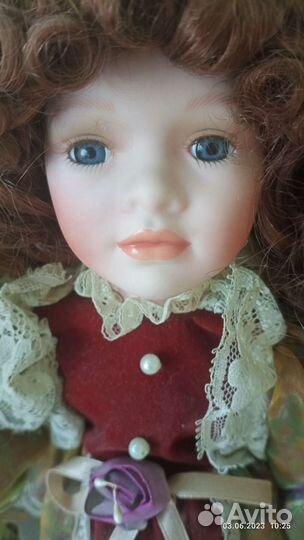 Кукла фарфоровая коллекционная