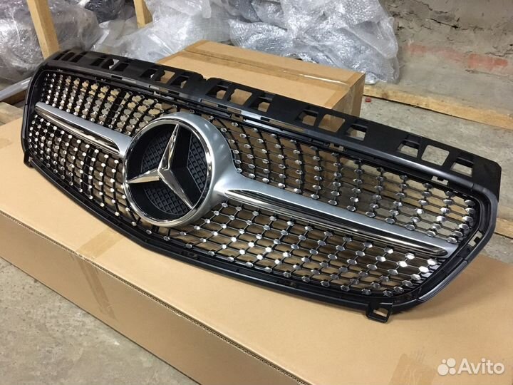 Решетка радиатора Mercedes W 176 B176 Б класс