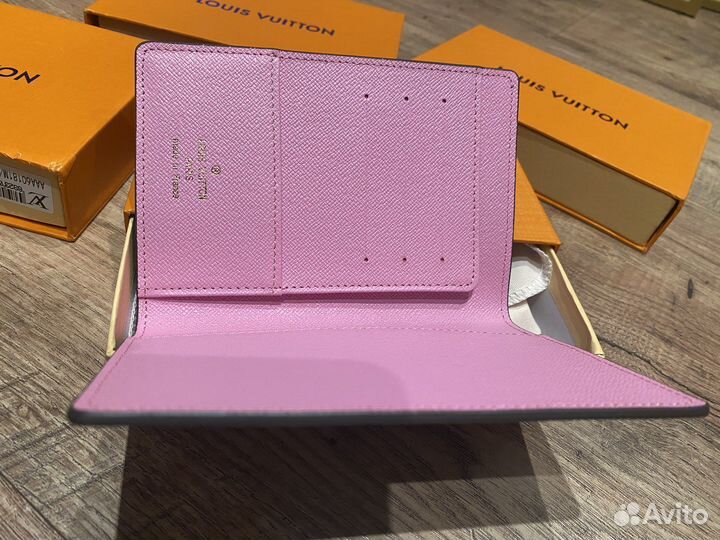 Обложка на паспорт louis vuitton