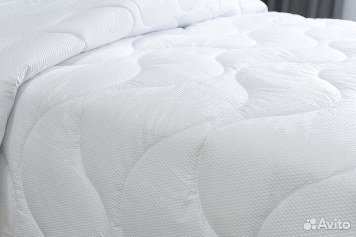 Одеяло стеганое 205х172 см Antistress белое