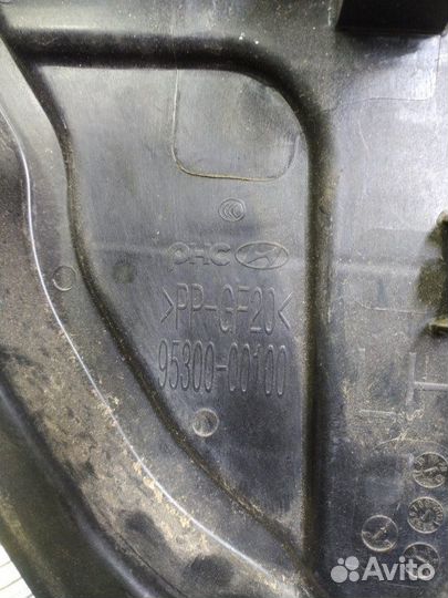 Стеклоподъемник задний левый Hyundai Santa Fe TM