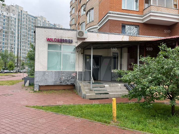 Продам торговое помещение, 160 м²
