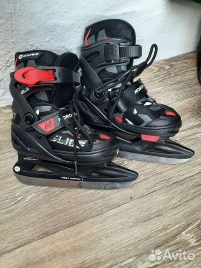 Коньки детские раздвижные 26-31