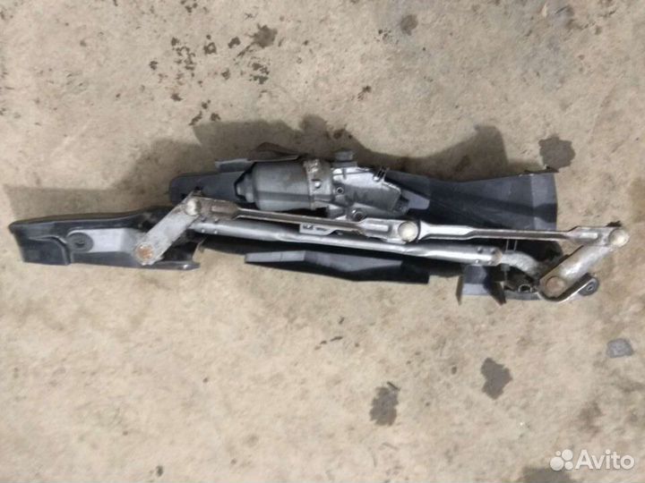 Трапеция дворников Мазда 6