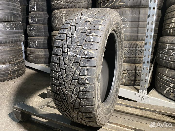 Nokian Tyres Hakkapeliitta 7 SUV 235/60 R17 106T