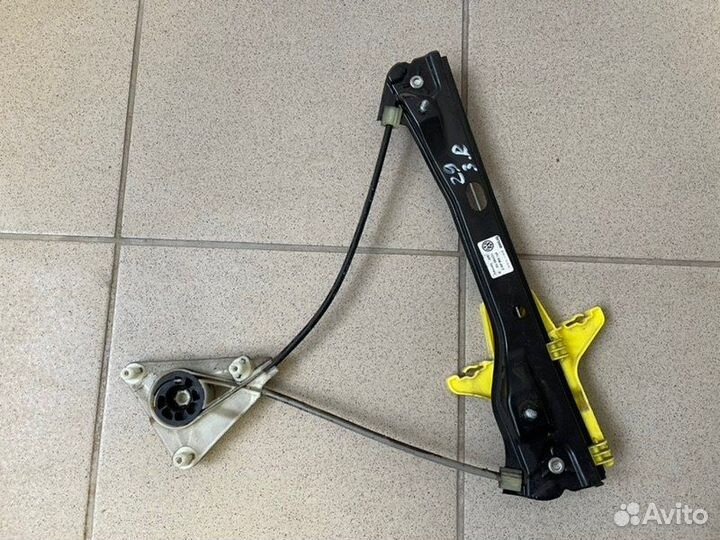 Стеклоподъемный механизм задний правый Volkswagen