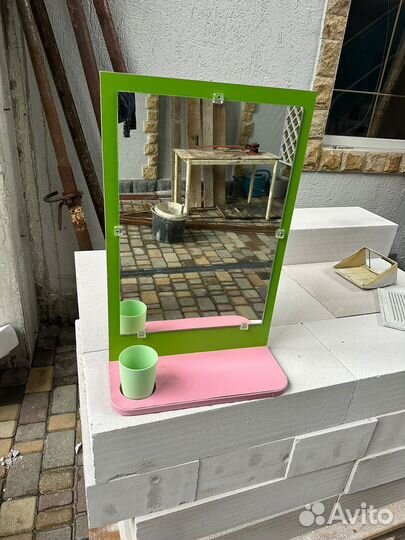 Зеркало настенное в раме бу