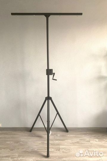 Аренда звукового, светового, и сценического оборуд