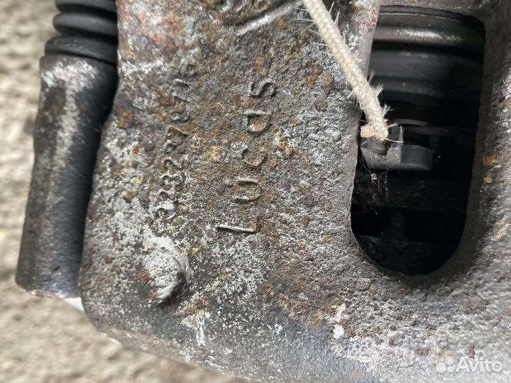 Тормозные суппорта Рено laguna 1 передние