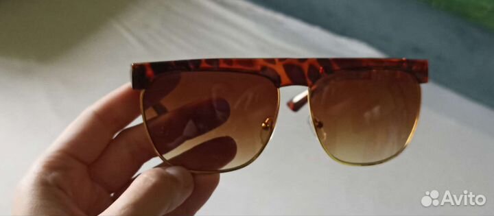 Солнцезащитные очки женские пакетом