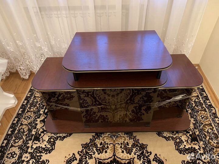 Тумба под телевизор