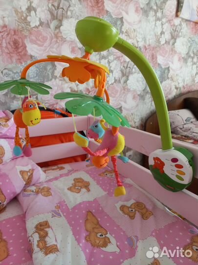 Мобиль на кроватку Tiny love