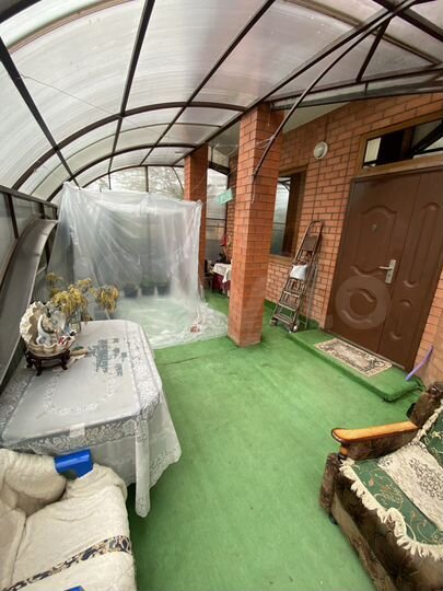 Дом 396 м² на участке 41 сот.