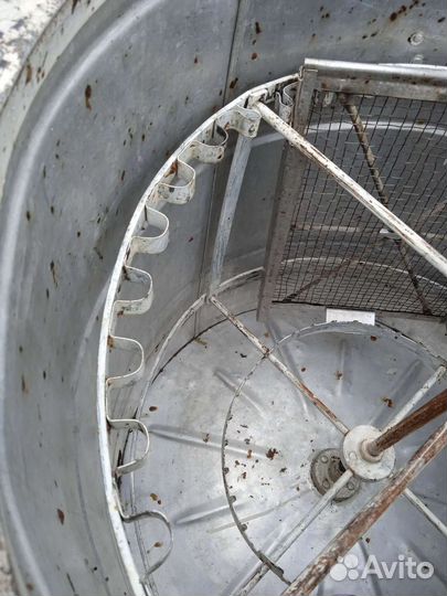 Медогонка 4 рамочная алюминиевая электрическая