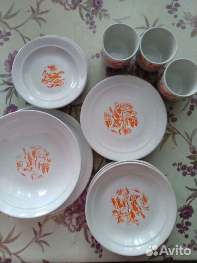 Столовый сервиз из толстого фаянса на 3 человек