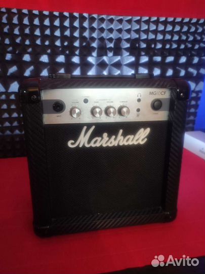 Комбик Marshall mg10cf, гитарный комбоусилитель