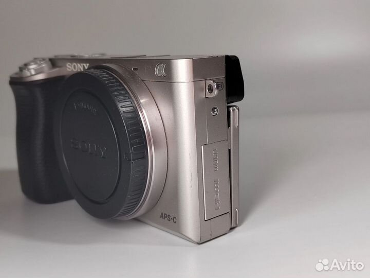 Компактный фотоаппарат Sony a6000