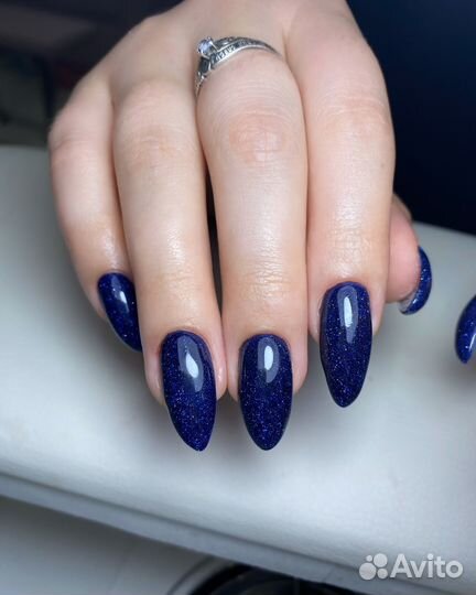 Маникюр и педикюр