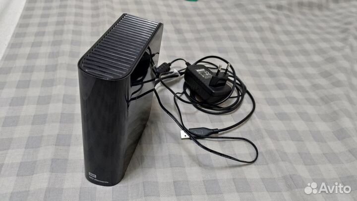 Внешний жесткий диск WD Elements Desktop 4тб