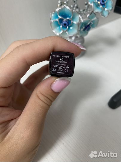 Chanel rouge coco flash 76, enthusiasm, помада