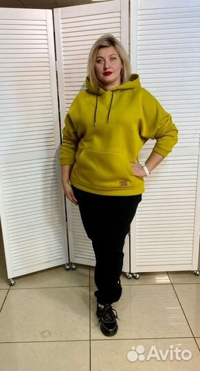 Спортивный костюм женский