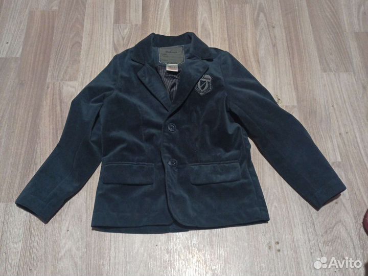 Пиджак на мальчика 104-110см