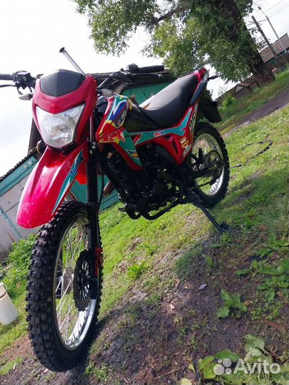 Ekinika sport-001/ 250 кубов