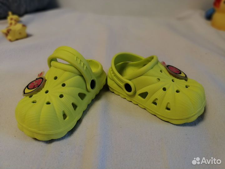 Кроксы для девочки