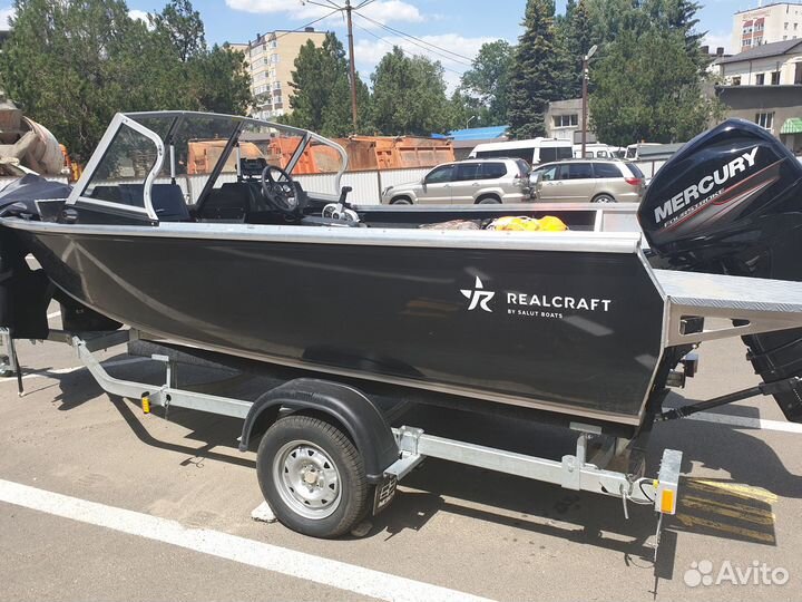 Салют Realcraft 470 Fish Pro