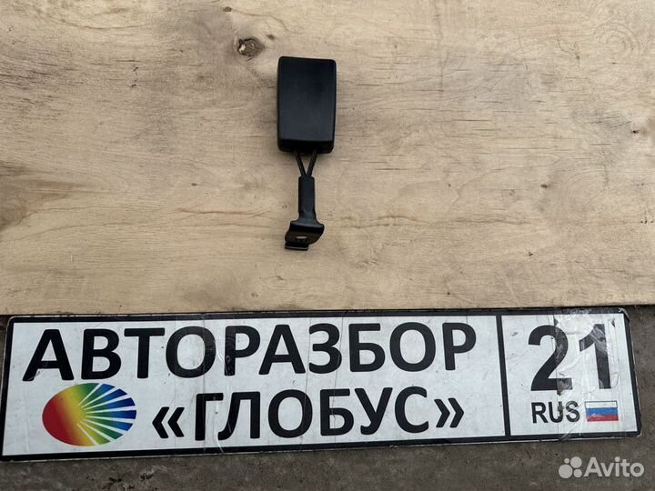 Фиксатор ремня задний Opel Astra H 2007