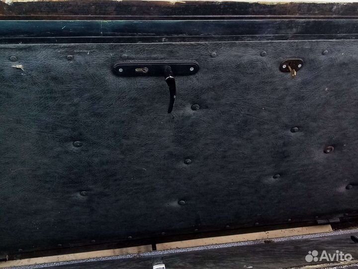 Дверь входная металлическая