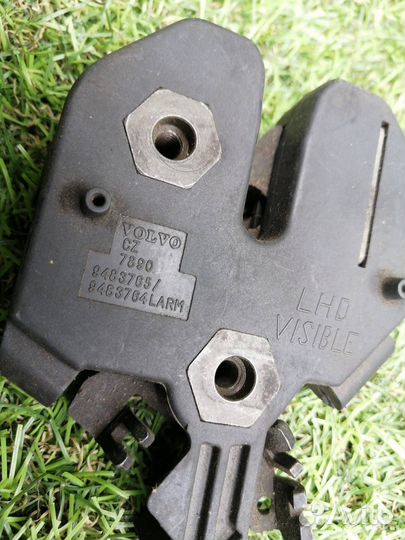 Замок капота Volvo Xc90