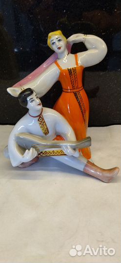 Фарфоровая статуэтка плясуны зхк полонне СССР 1970