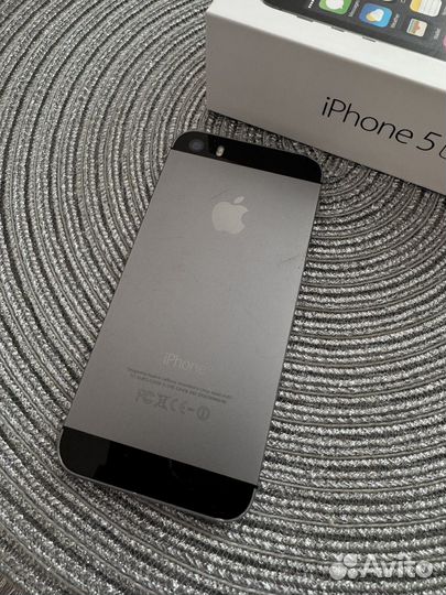 iPhone 5S, 16 ГБ