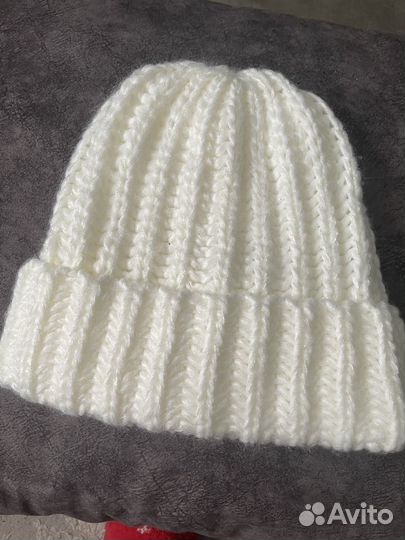 Шапка женская вязаная
