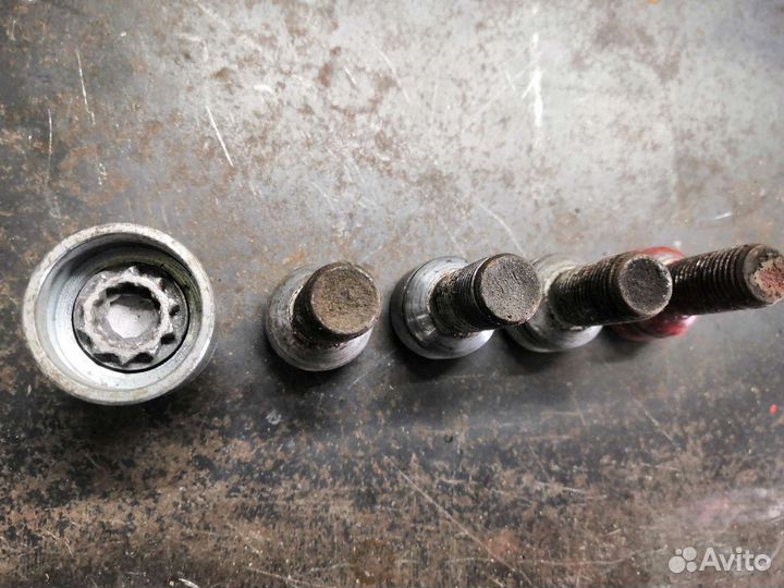 Секретные болты ваг VAG оригинал