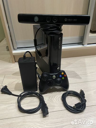 Xbox 360 E console