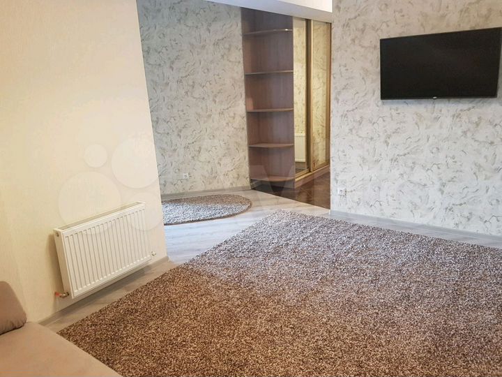 3-к. квартира, 80 м², 3/9 эт.