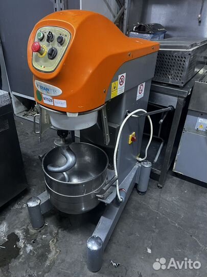 Миксер планетарный Starmix PL30N3F