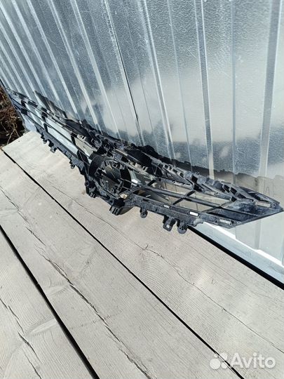 Решетка радиатора Toyota Camry 70 2020-24