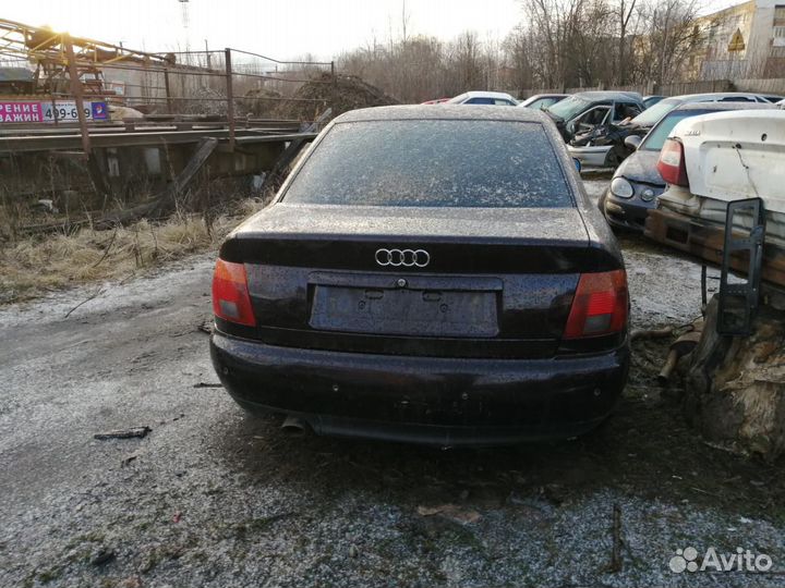 Запчасти б/у на Audi A4 седан 1.6 ADP