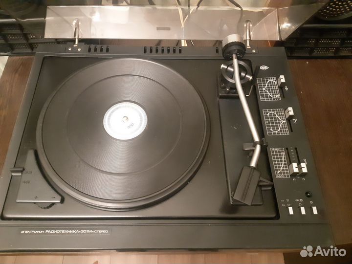 Виниливый проигрыватель радиотехника 301м стерео