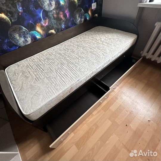 Детская кровать бу