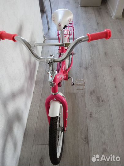 Велосипед для девочки до 7 лет