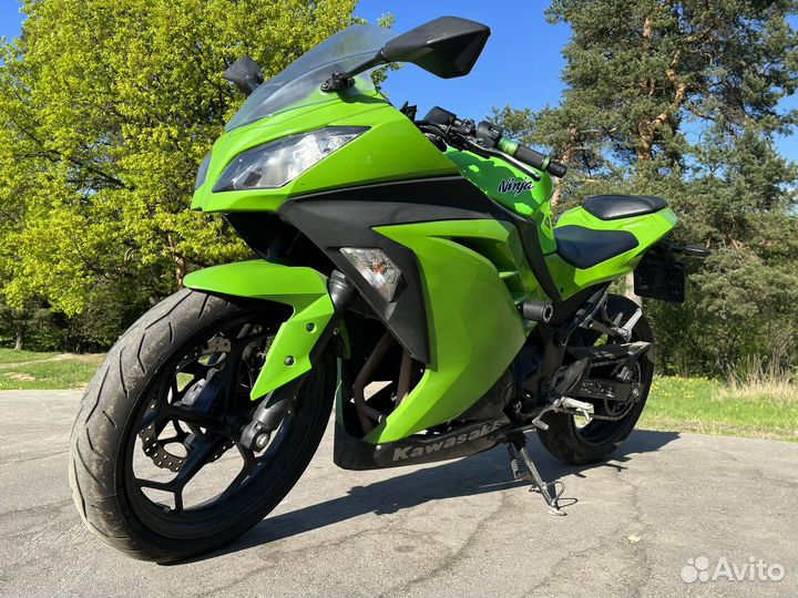Kawasaki ninja 300